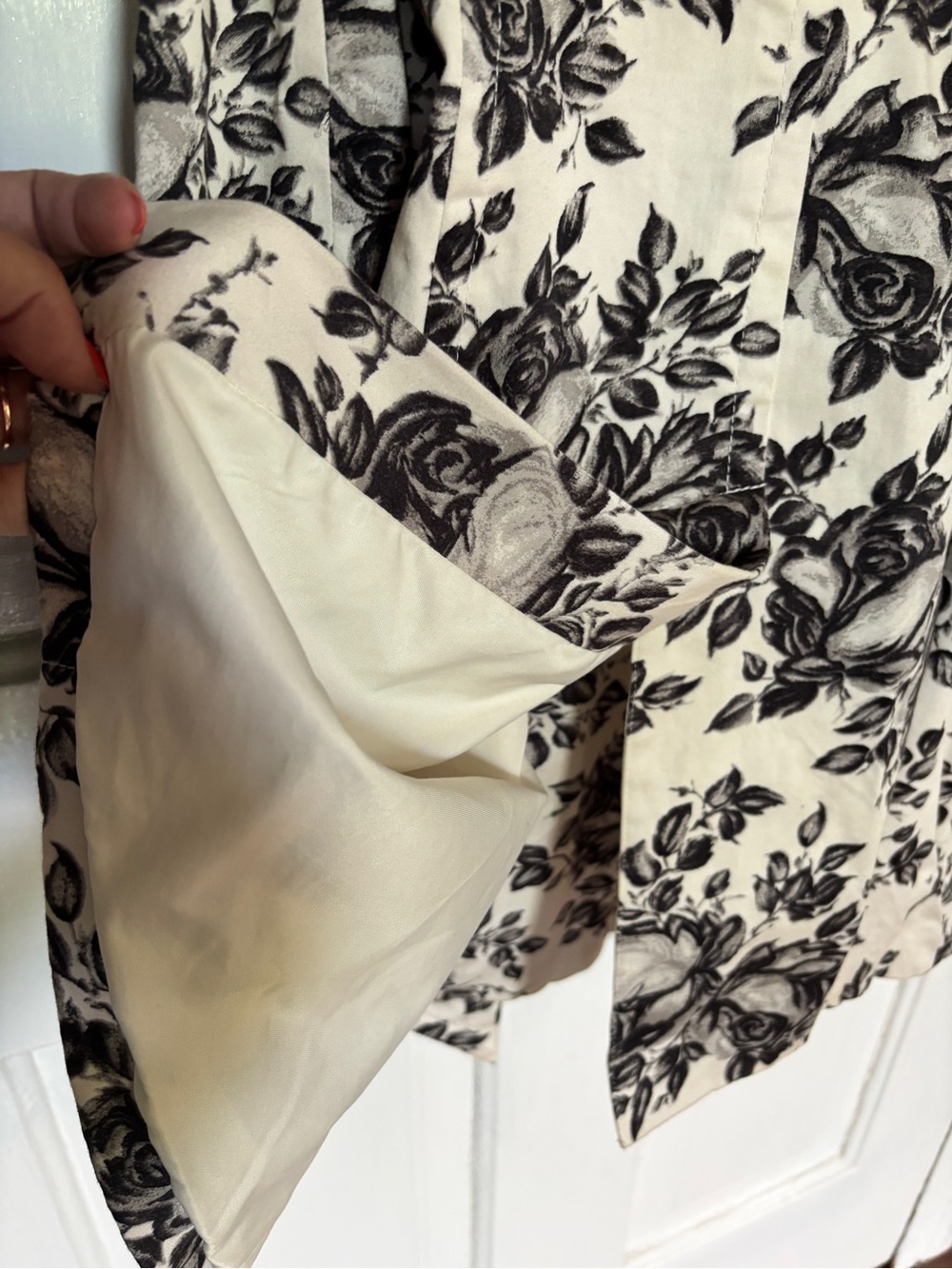 White House Black Market Trench Coat M - Picture 7 of 7